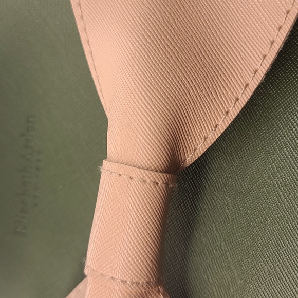 Elizabeth Arden New York Clutch - Picture 5 of 6